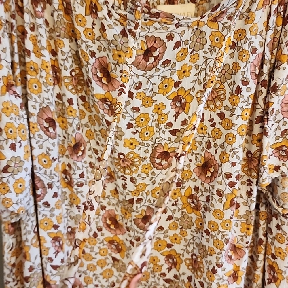 Floral Ruffle Sleeve Women's Dress - Picture 3 of 10